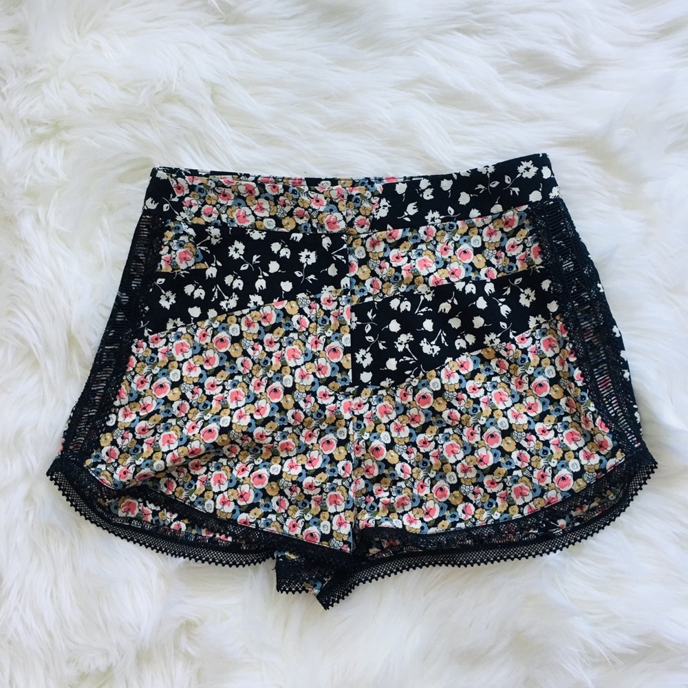 Topshop floral lace shorts